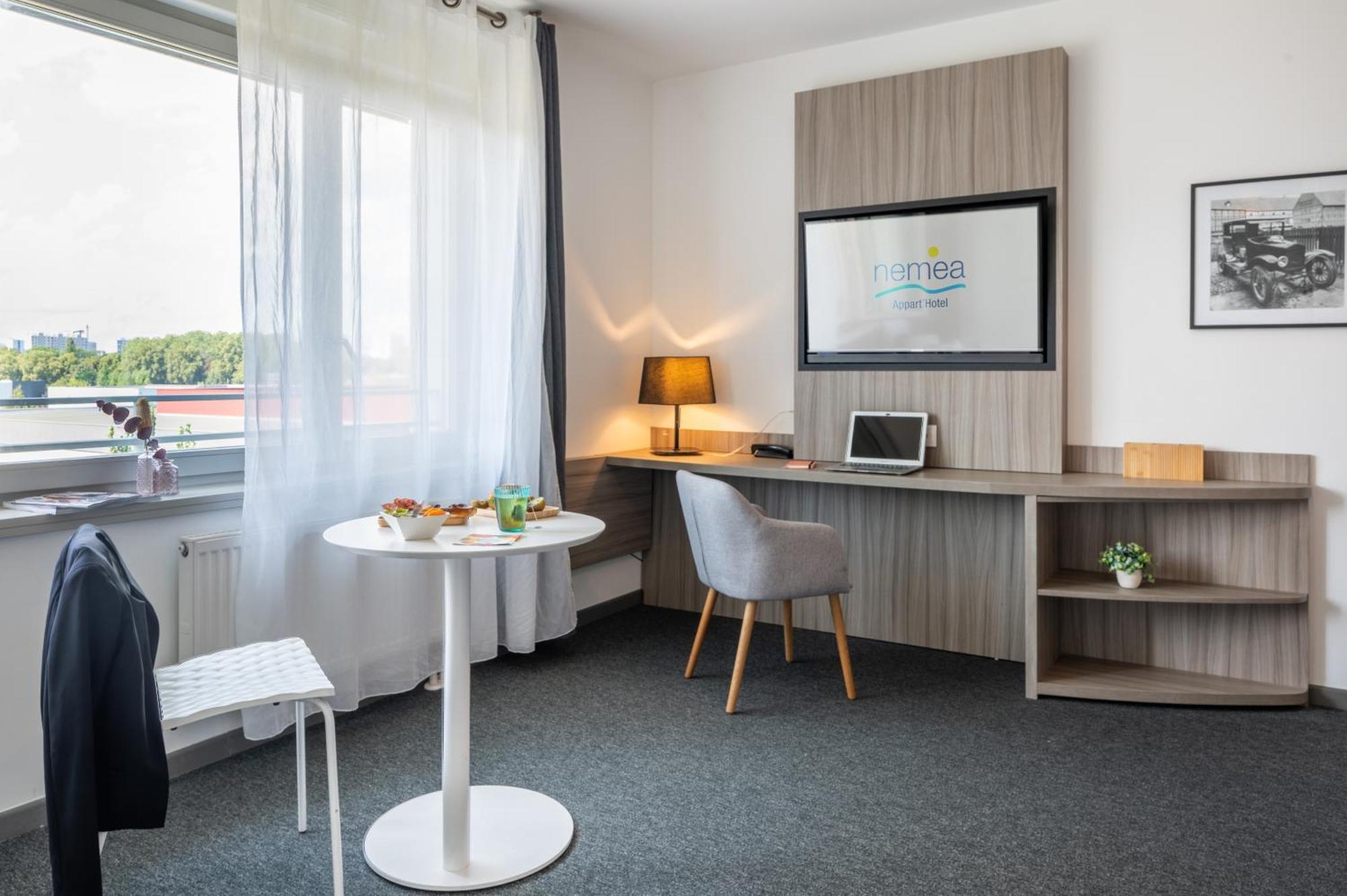 Nemea Appart Hotel Elypseo Strasbourg Port Dış mekan fotoğraf